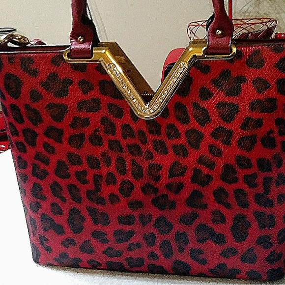 Leopard Purse - Picture 4 of 5